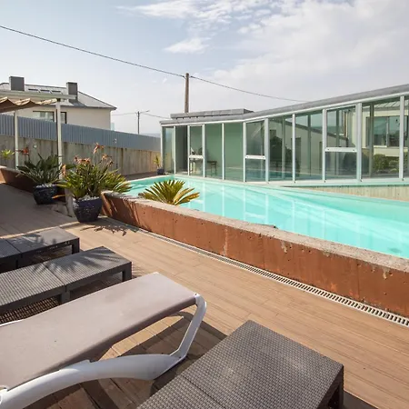 Ag Luxury En Primera Linea Con Piscina Willa *