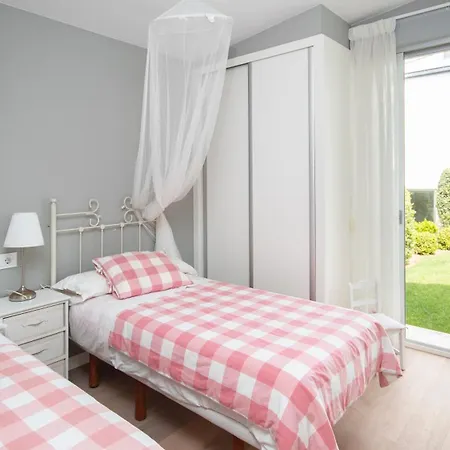 Ag Luxury En Primera Linea Con Piscina