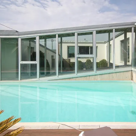 Ag Luxury En Primera Linea Con Piscina Villa *