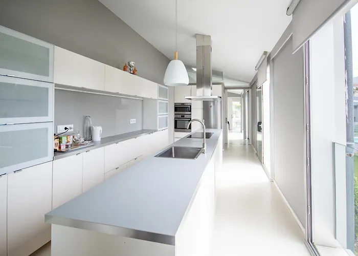 Ag Luxury En Primera Linea Con Piscina Villa Razo