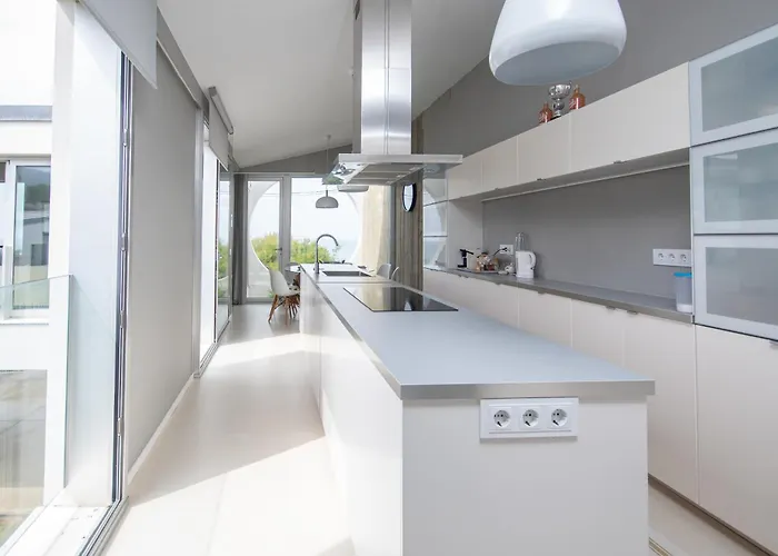 Ag Luxury En Primera Linea Con Piscina Villa Razo